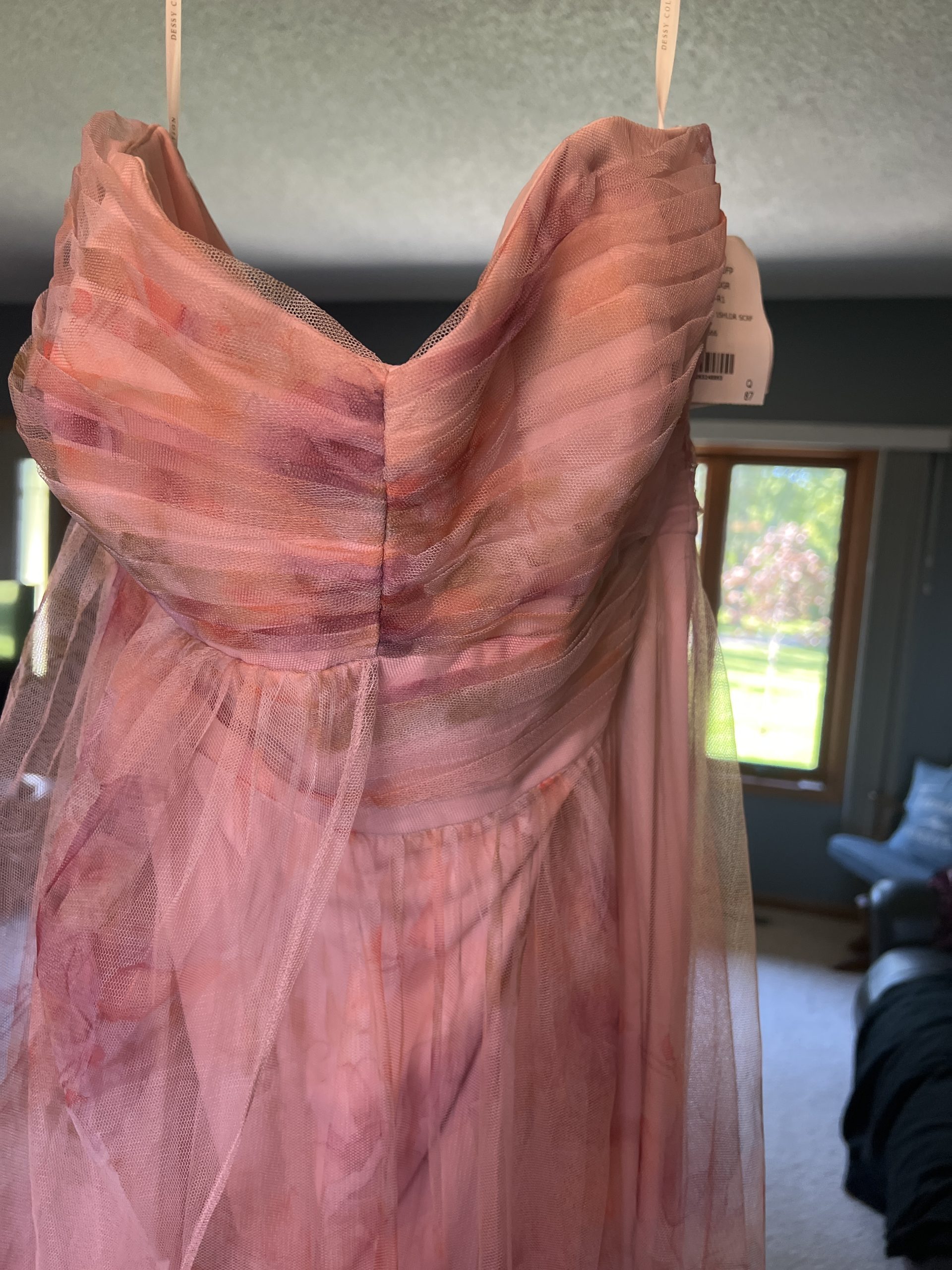 New Tulle Isoldr scatf - Image 3